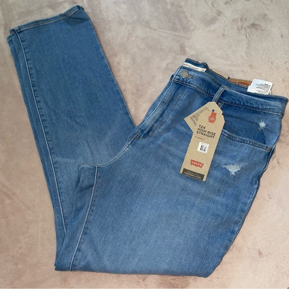 Levi’s 724 distressed high -rise straight jean W34/L30 1/2 - Picture 3 of 14